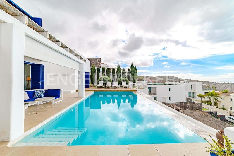 Foto d3870c0c-e65d-49fc-8eb4-fe8b9aa5a8dc. Casa amb piscina a Torviscas Centro y Alto Adeje