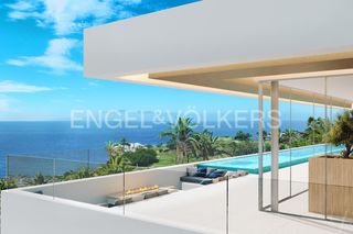 Residential Plot in Abama