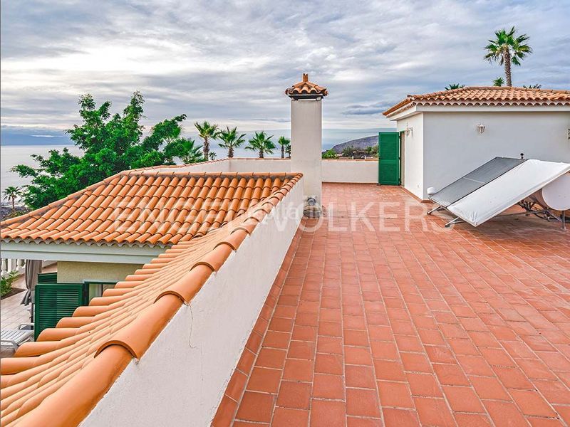 Foto e50e1da1-17db-422e-9937-3ad6a819ba32. Casa amb aparcament piscina a Alcalá Guía de Isora