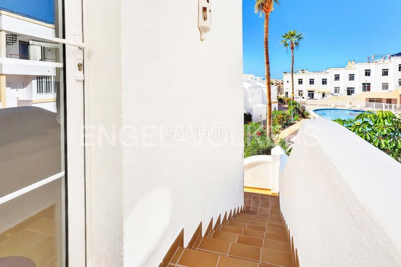 Foto c52a34a3-7482-45fd-8ec8-7d3f06996b8f. Casa amb piscina a Callao Salvaje - Playa Paraíso Adeje