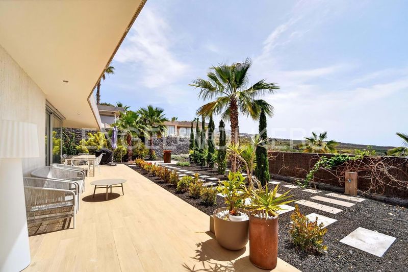 Foto c78651f9-e8b3-4537-8199-278140d05080. Casa amb aparcament piscina a Abama Guía de Isora