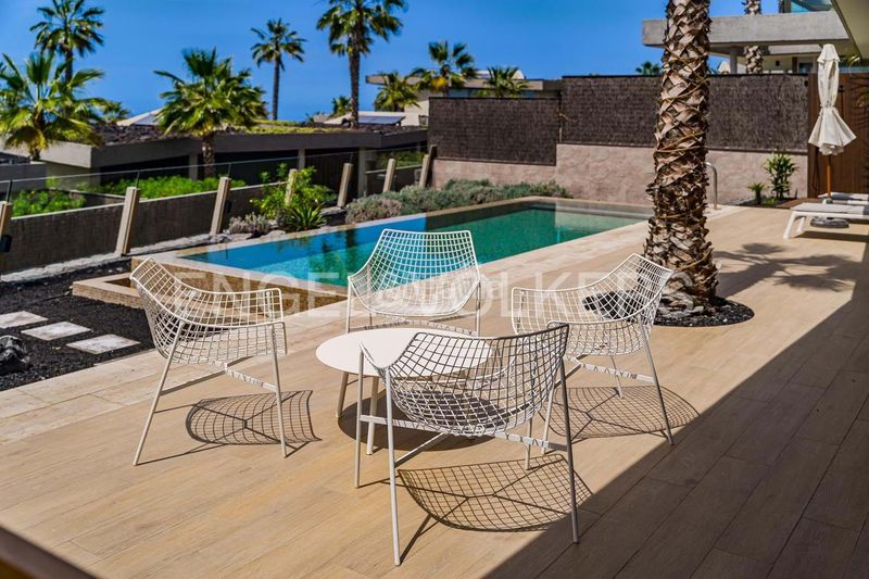 Foto eacd441a-0f90-4227-8bef-77c4fdf4645e. Casa amb aparcament piscina a Abama Guía de Isora