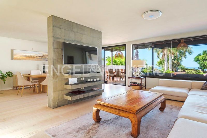 Foto 418742a7-c073-4df5-a5ba-f541a22c55ec. Casa amb aparcament piscina a Playa Fañabé Alto Adeje