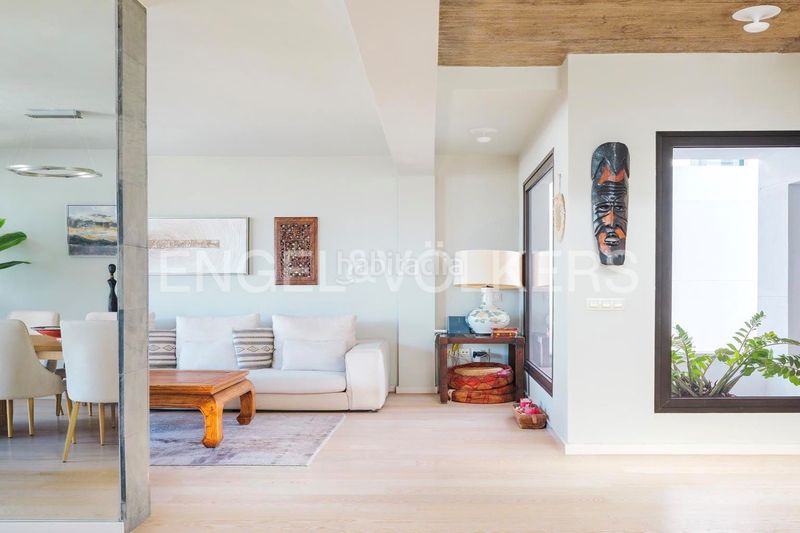 Foto cf23f0c1-a2d5-4341-98e5-2aedbe6ce7ed. Casa amb aparcament piscina a Playa Fañabé Alto Adeje