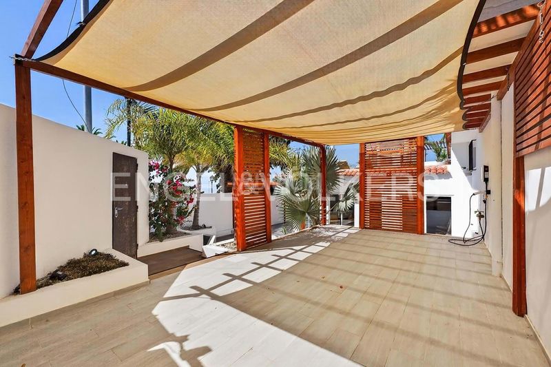 Foto 0eafb31c-9dc7-4762-89b3-1de43528a77a. Casa amb piscina a Valle San Lorenzo Arona