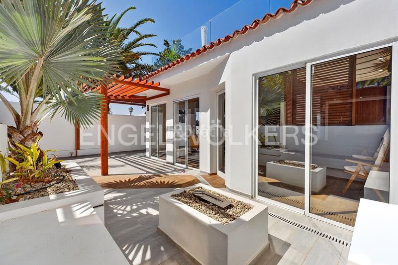 Foto 68a4603d-cfc6-41ae-bb81-8976fe3c8592. Casa amb piscina a Valle San Lorenzo Arona