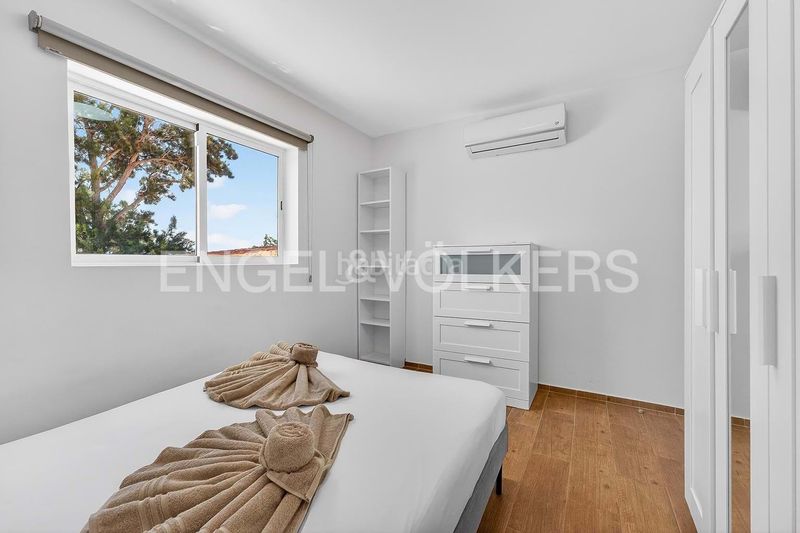 Foto aad89e63-73e9-4049-898c-197f53d24630. Casa amb piscina a Valle San Lorenzo Arona