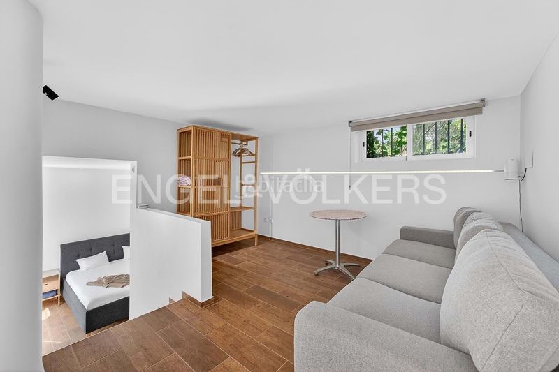 Foto dda3b3d9-b5b5-4fed-8e6c-4709ba2fde21. Casa amb piscina a Valle San Lorenzo Arona