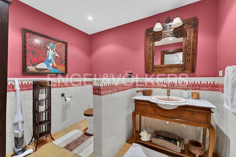 Foto 4f65c63d-cad8-450c-841f-6e255e674d1e. Casa amb aparcament piscina a Casco Urbano Adeje