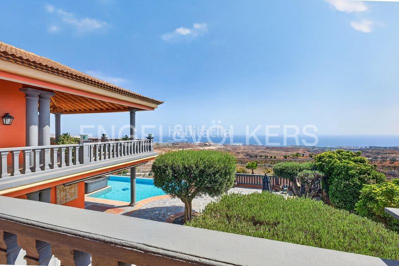 Foto d364fba0-b708-4646-96f5-63145d71243d. Casa amb aparcament piscina a Casco Urbano Adeje