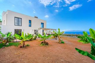 Casa a Marazul - Ricasa