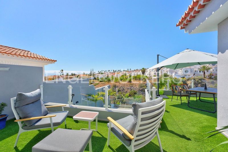 Foto 4b8f3ffa-d8c8-4585-946a-aeb874184735. Casa en Callao Salvaje - Playa Paraíso Adeje