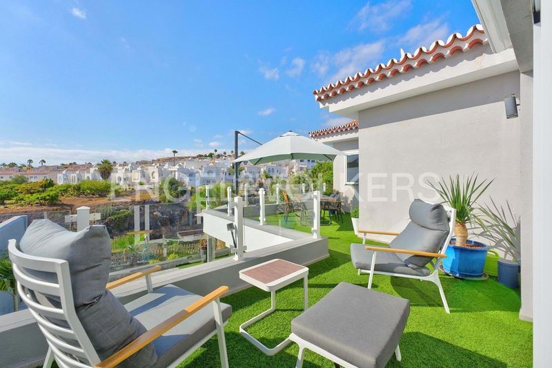 Foto 751ab6ff-aff3-4320-8e9c-d879ff73fe71. Casa en Callao Salvaje - Playa Paraíso Adeje