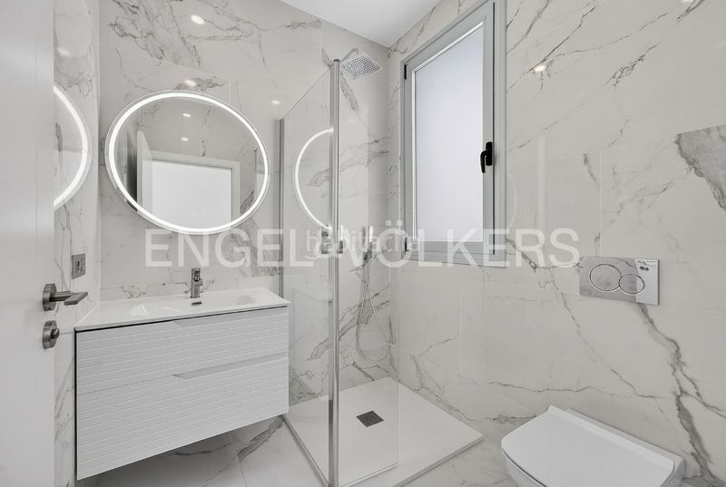 Foto 5b205467-7be4-4409-ba59-342093cdeec8. Casa amb aparcament piscina a Torviscas Centro y Alto Adeje