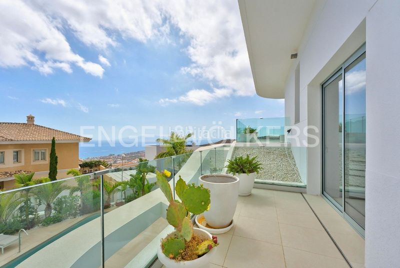 Foto b2f766f0-7230-49cc-95ae-dce095fbc818. Casa amb aparcament piscina a Torviscas Centro y Alto Adeje