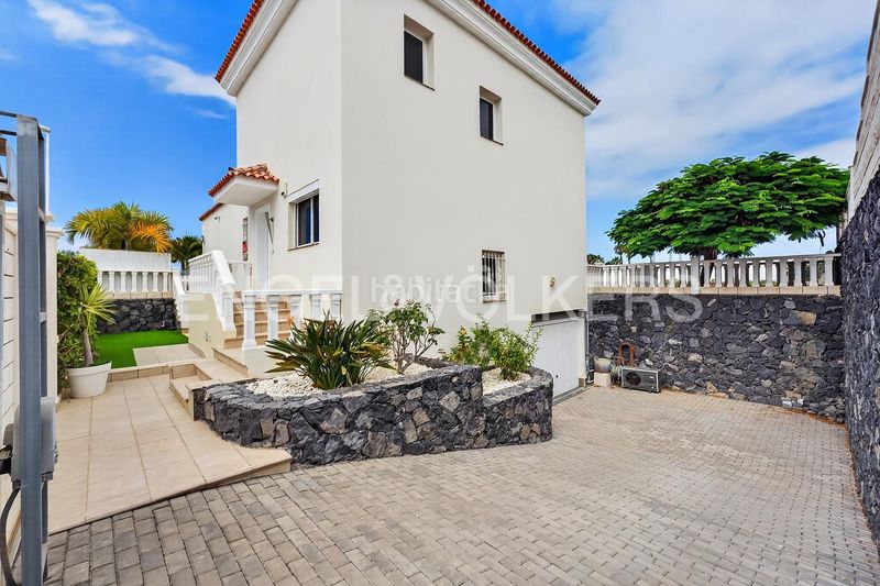 Foto 54a5bb84-5efa-4f7b-b1db-180accce5e54. Casa en Callao Salvaje - Playa Paraíso Adeje