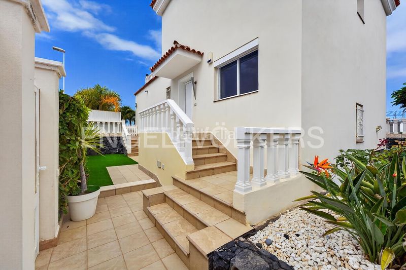 Foto 73f31857-f1e4-4ab3-9b7a-ad133ce4c07e. Casa en Callao Salvaje - Playa Paraíso Adeje