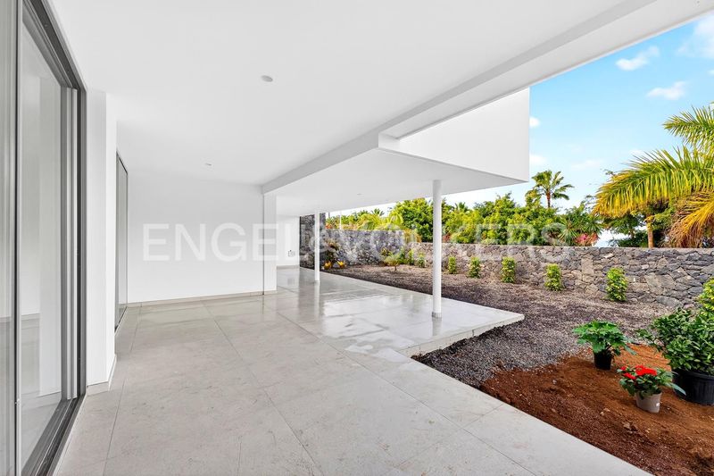 Foto f189a958-9bda-45a4-9358-6e92e7bf4db4. Casa amb piscina a La Caldera Adeje