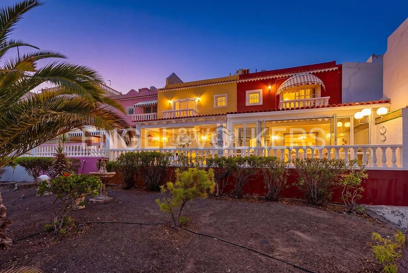 Foto ce3718b1-5a47-453a-8e50-7a7cbf825038. Casa a La Caleta Adeje