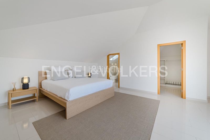 Foto a5495874-0874-47d0-8868-c4ce9b2446dd. Haus mit parking pool in La Caleta Adeje