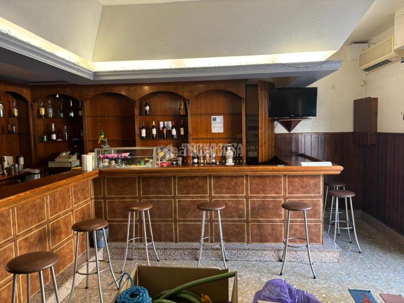 Foto 00f9146b-b11e-4ab8-b631-4f6bec84b550. Local comercial  en venta en Barrio Alto - San Félix Almería