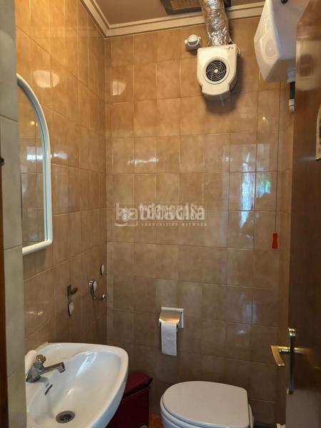 Foto 53640c43-38db-4a1b-bfeb-cc7b6f2e4062. Local comercial  en venta en Barrio Alto - San Félix Almería