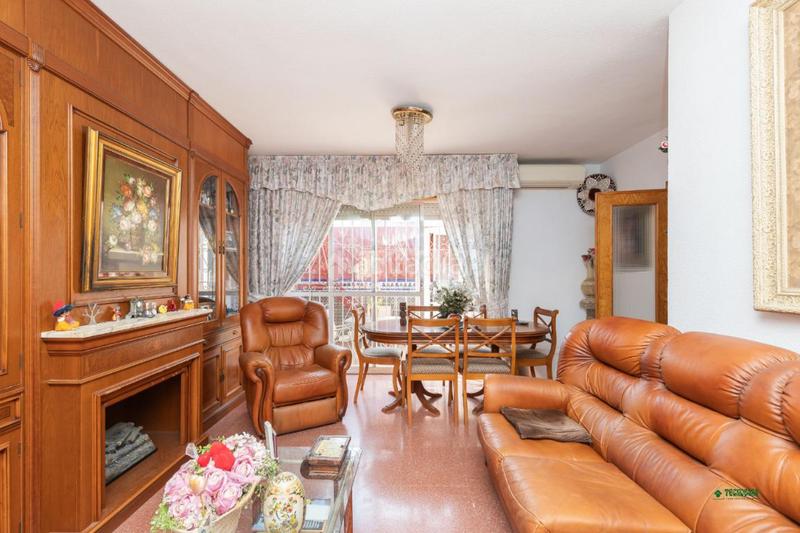 Foto 5dbd6412-1007-43d9-864e-abaf5108a214. Maison dans San Luis Almería