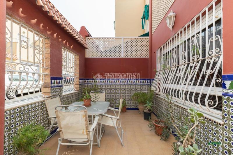 Foto d8c696d5-24c9-45b0-b3f0-c6591fdb382e. Maison dans San Luis Almería