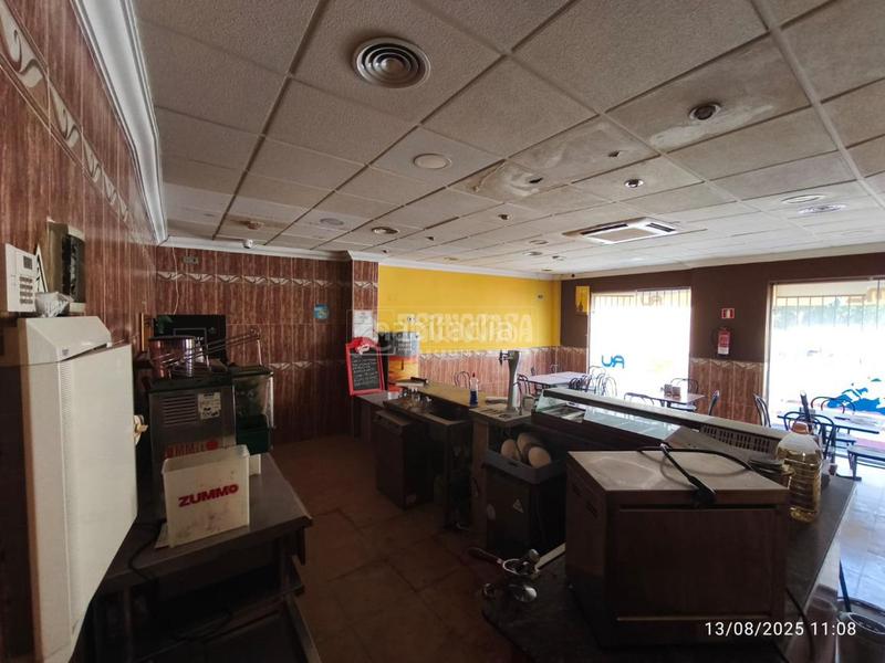 Foto 122883a3-1ea1-4df5-9d5b-129eeb2be65a. Local comercial  en venta en Piedras Redondas - Torrecárdenas Almería