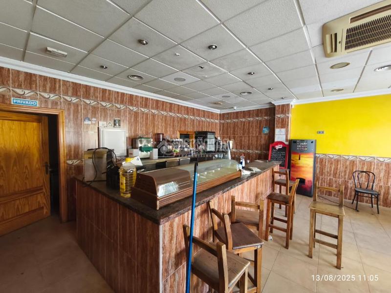 Foto 8f915d02-d67d-4e30-87c0-e8ee4554ed53. Local comercial  en venta en Piedras Redondas - Torrecárdenas Almería