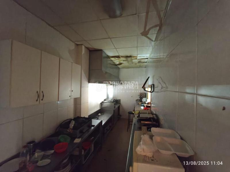 Foto bacb1b34-bf21-4fc4-91eb-3d1668d89f07. Local comercial  en venta en Piedras Redondas - Torrecárdenas Almería