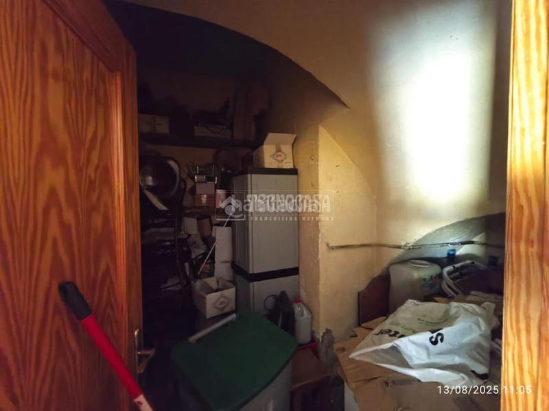Foto c3dd6798-6f62-4494-ab84-4b642a463882. Local comercial  en venta en Piedras Redondas - Torrecárdenas Almería