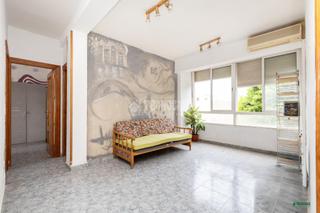 Appartement  Calle ntra. sra. de la cabeza. Piso en venta en almería
