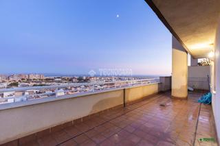 Appartement  Calle antonia merc. Piso en venta en almera