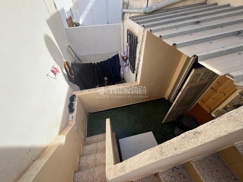 Foto 3596e3c5-bbb2-4343-b5cd-a2a094c0f8d3. Casa aparellada a Piedras Redondas - Torrecárdenas Almería