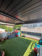 Maison jumelée  C. sierra de gádor. Casa en venta en almería