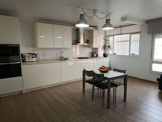 Pis a Nueva Andalucía. Piso en venta en almería
