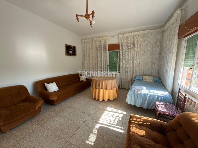 Foto 8240ae7e-ca65-468b-b551-474cf58b2641. Casa  en venta en Cebolla