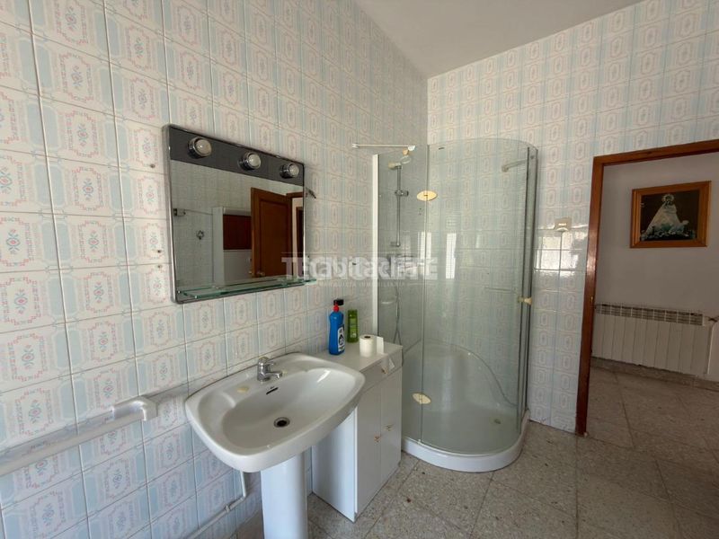 Foto d224d414-e4e5-46dc-9173-eeff6f44e92a. Casa  en venta en Cebolla