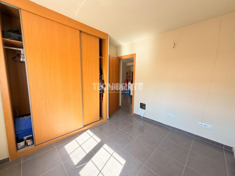 Foto 59a6dbf1-737b-4e44-9b41-cd21cf1a5a52. Pis a Cadalso de los Vidrios