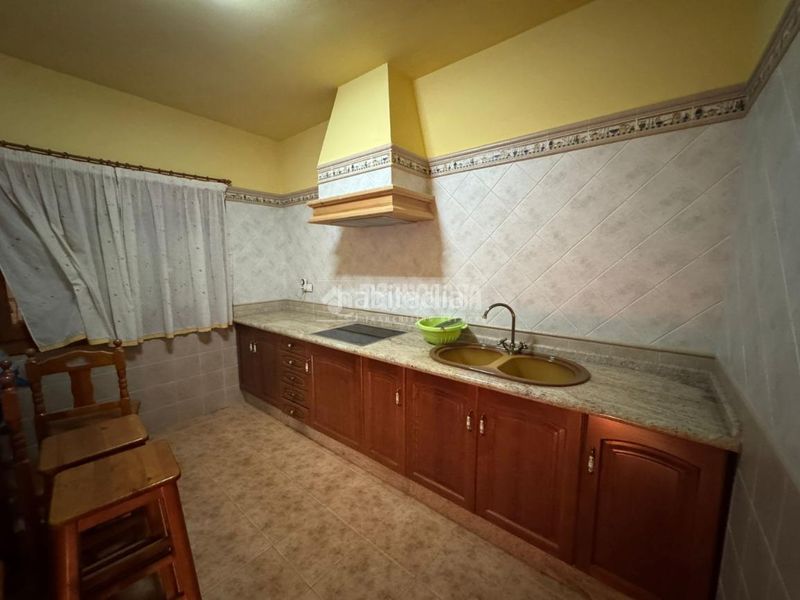 Foto a55eb098-9a89-4116-858d-682002b26754. Casa amb calefacció aparcament piscina a Almendralejo