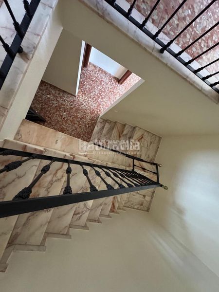 Foto c1b09b30-a2ff-455d-bba9-f54f0be859fa. Casa aparellada amb aparcament a Almendralejo