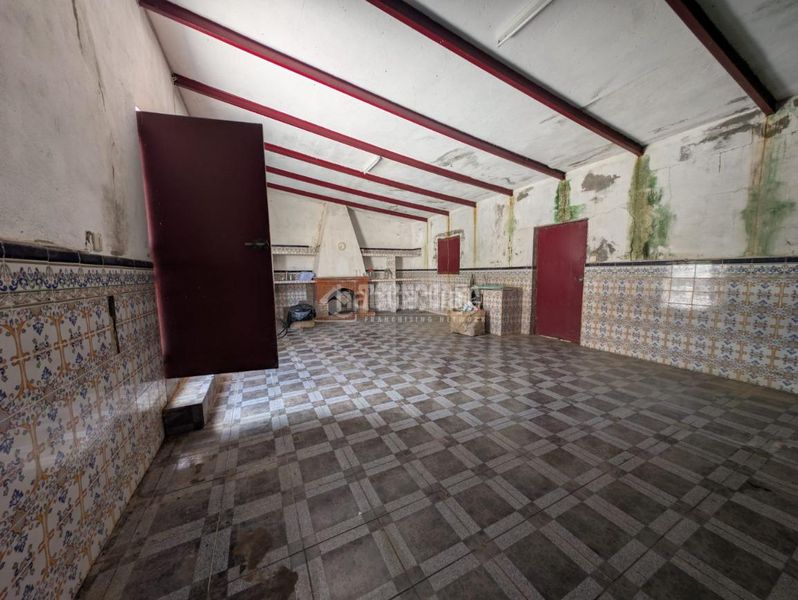 Foto 4bc12829-0857-4015-ad68-3d0ba4003f81. Casa aparellada amb calefacció aparcament a Palomas