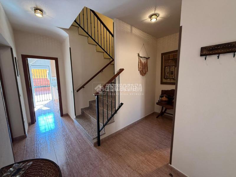 Foto 98d0d30e-12d9-4c8a-aabe-d06b0b4606ab. Casa pareada casa en venta en la carolina en Carolina (La)
