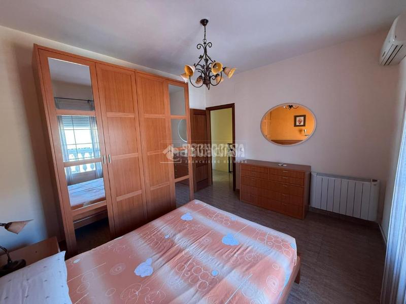 Foto b6e2007b-e52b-4a5f-b53e-33d8a2a53b30. Casa pareada casa en venta en la carolina en Carolina (La)