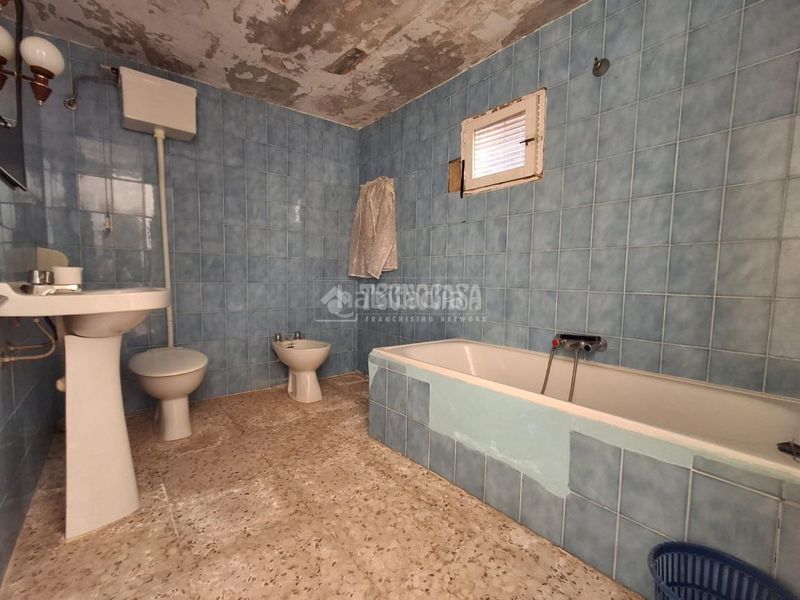 Foto 445a991a-e9f7-4187-ac6e-18908b478c25. Casa pareada casa en venta en Vilches