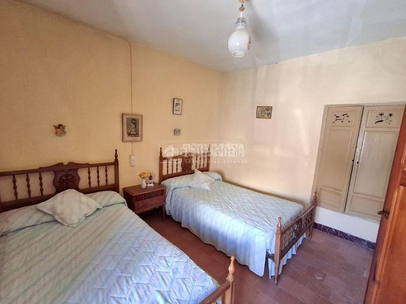 Foto ec79f728-75fb-43a6-9e2e-132486f814b1. Casa pareada casa en venta en Vilches