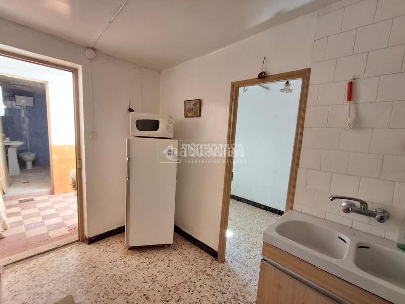 Foto ee70723b-3184-4e2e-9df8-7cda1423b495. Casa pareada casa en venta en Vilches