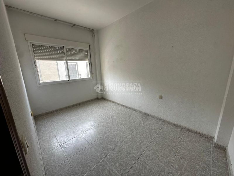 Foto d016dea9-dc7e-47c4-ba33-5ef5c5682103. Pis a Almendralejo