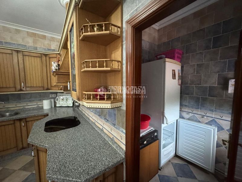 Foto 1ef7d568-a250-4e6b-8fa1-b2ec3db0d1f9. Masia a Almendralejo